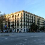 How to Design a Small Apartment to Be Functional